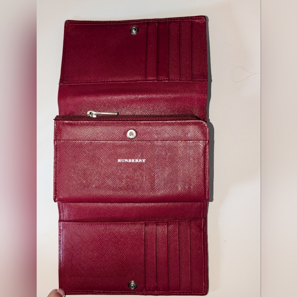 Burberry Red Leather Wallet - Picture 9 of 12